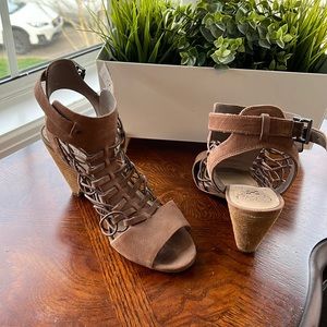 Womens Brown Vince Camuto Heeled Sandals